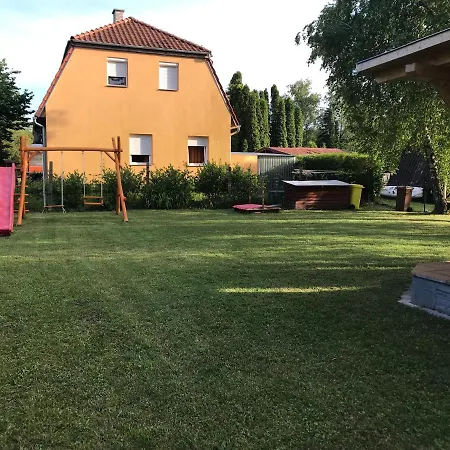 Sophie-haus, Sophie-ház
