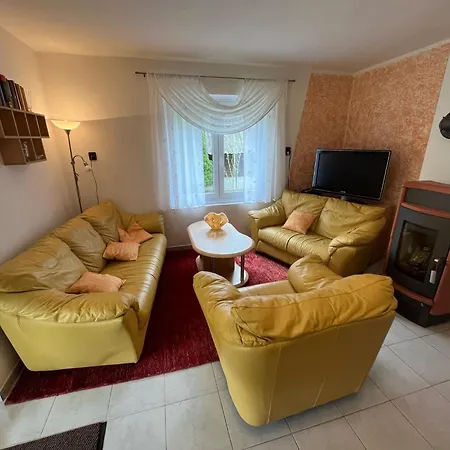 Sophie-haus, Sophie-haz