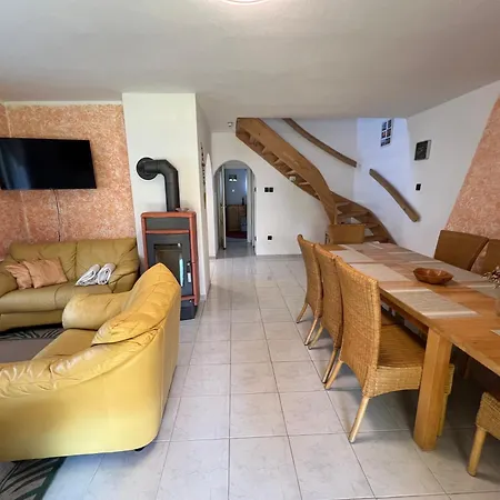Sophie-haus, Sophie-haz